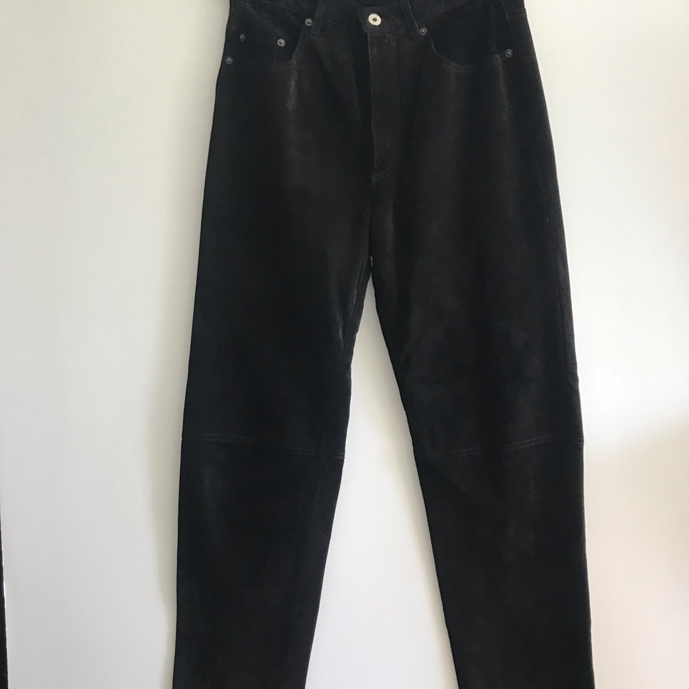 For joseph black suede Colette jean. Size 32. Fun pant!!!
